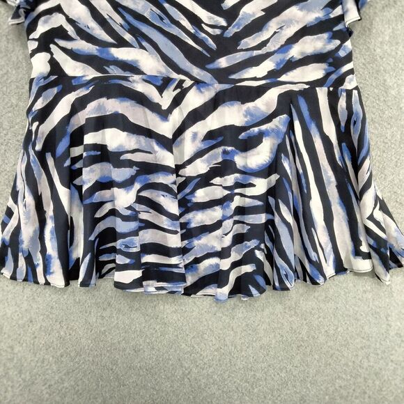 Torrid Blouse Womens Size 3 XXXL 3X Blue Zebra Print Short Sleeve V-Neck Peplum - Picture 10 of 11